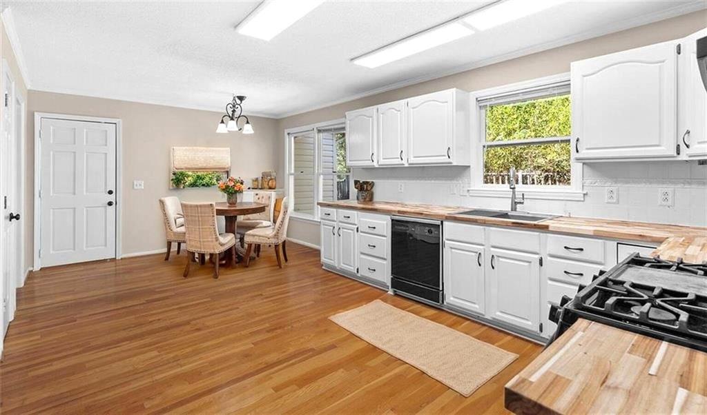 224 Shadowood Drive Se Property Photo 20