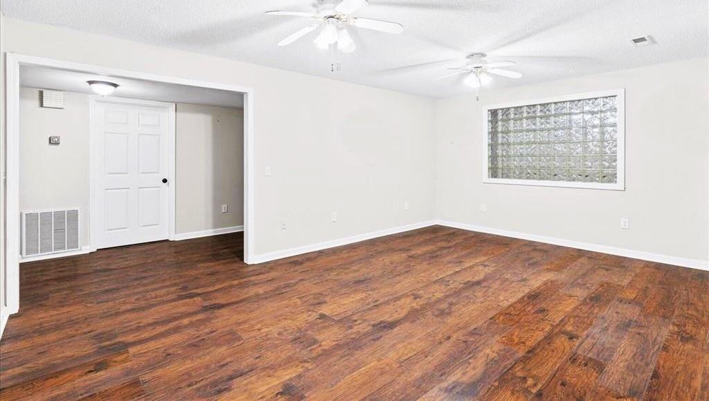 224 Shadowood Drive Se Property Photo 41