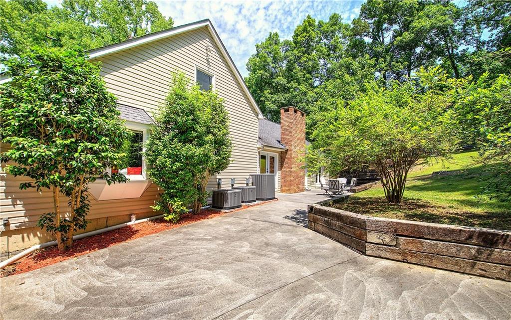 224 Shadowood Drive Se Property Photo 52