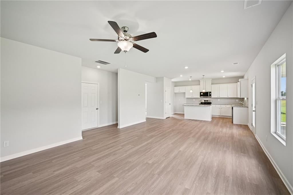 11807 Neely Lane Property Photo 8