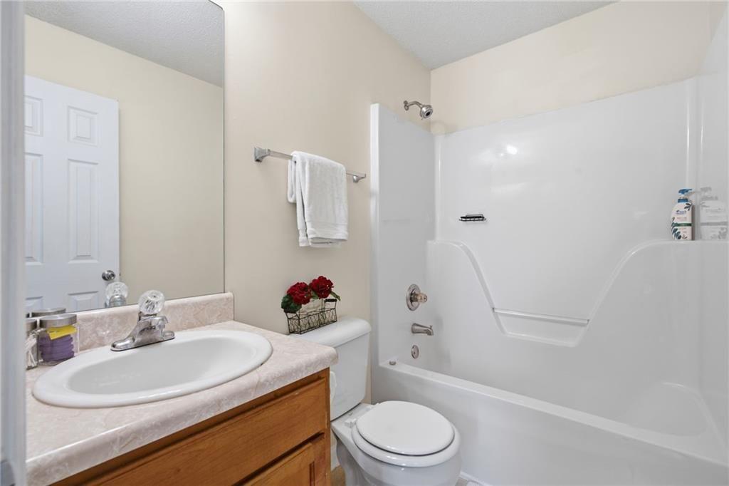 443 Canoga Court Property Photo 11