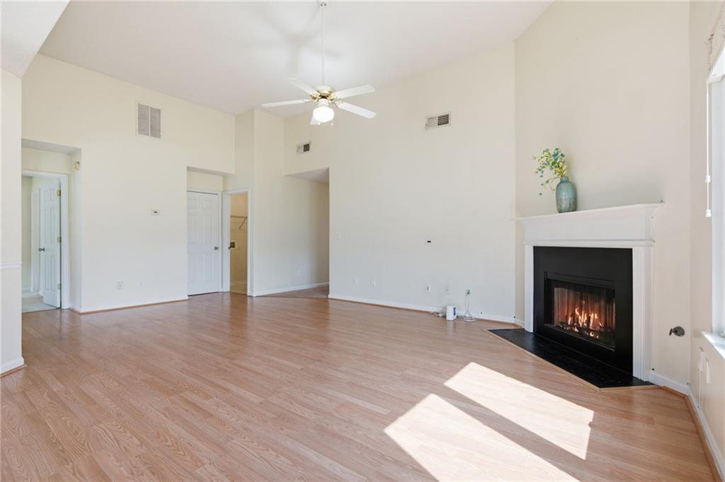 443 Canoga Court Property Photo 15