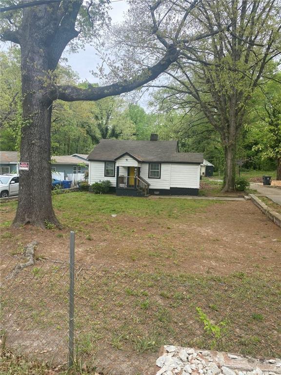 7825493 Property Photo 2