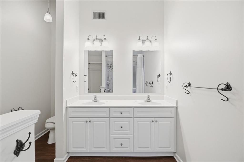 4225 Ruby Forest Boulevard Property Photo 14