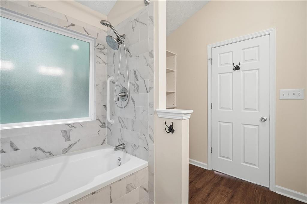 4225 Ruby Forest Boulevard Property Photo 15