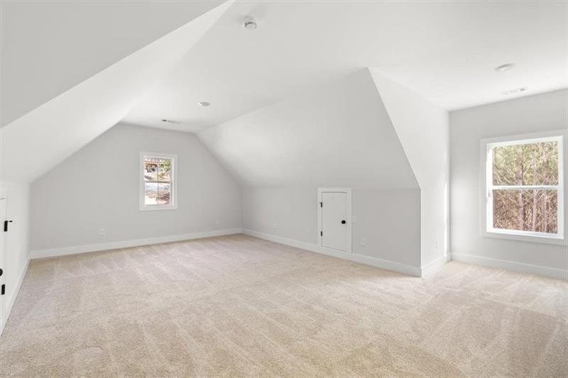 30 Rushden Way Se Property Photo 37