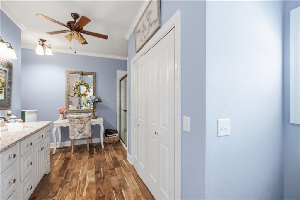 2011 Lothridge Road Property Photo 48
