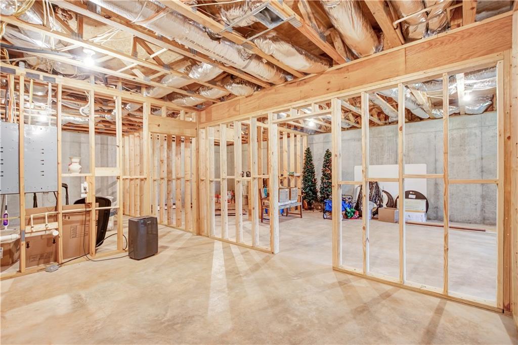 2011 Lothridge Road Property Photo 81