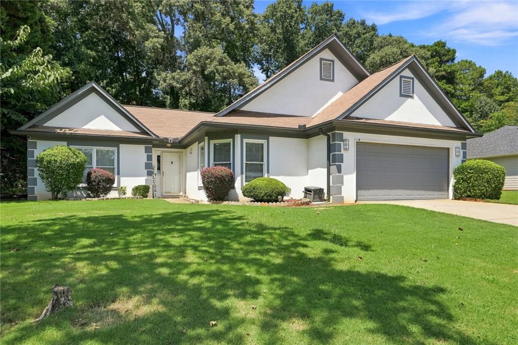 300 Leigh Kay Drive Property Photo 2