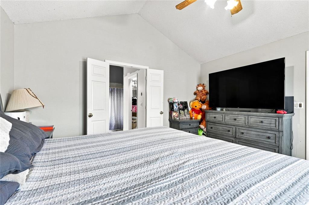 300 Leigh Kay Drive Property Photo 21