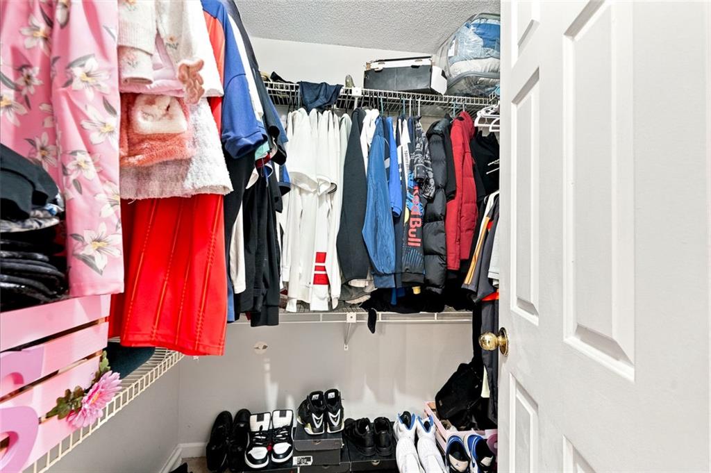 300 Leigh Kay Drive Property Photo 26