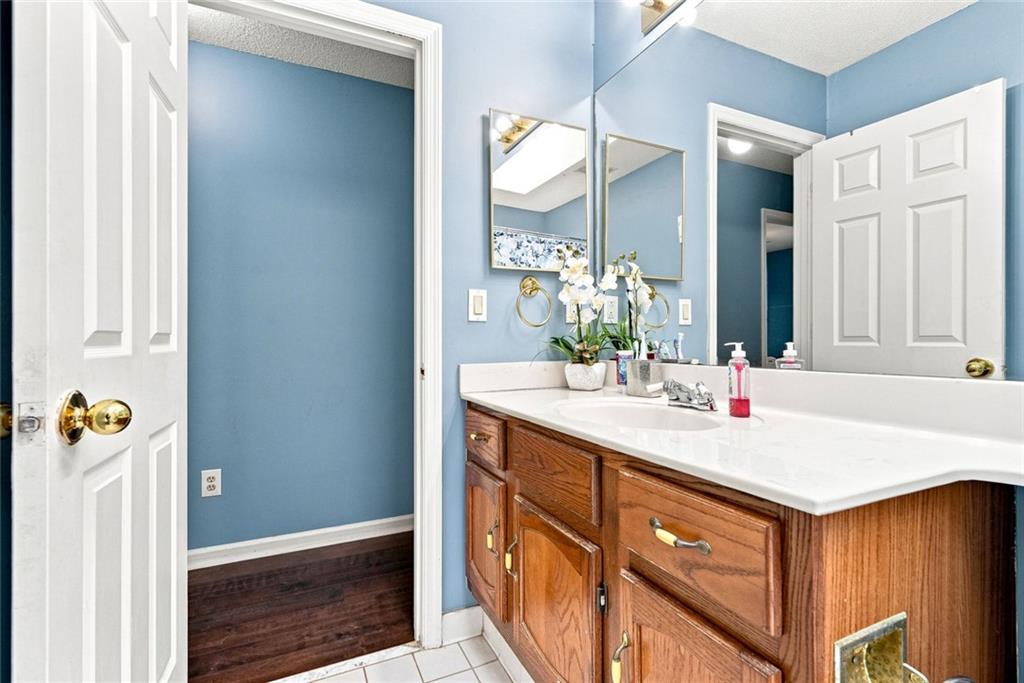 300 Leigh Kay Drive Property Photo 34