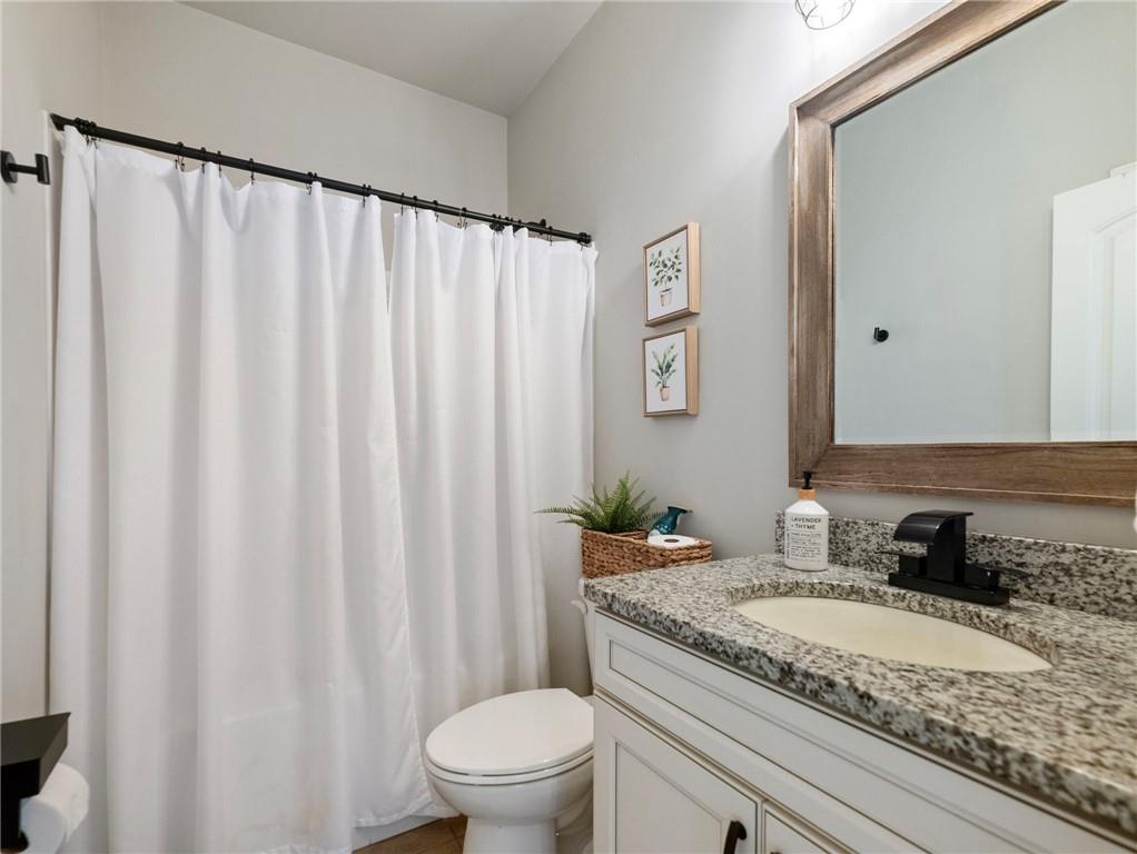 6835 Henwick Circle Property Photo 8