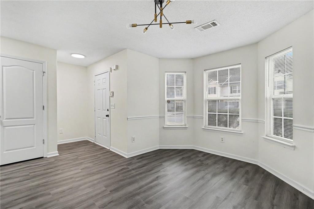 6865 Mountain Circle Property Photo 11