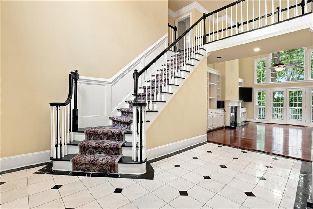 8585 Driver Circle Property Photo 6