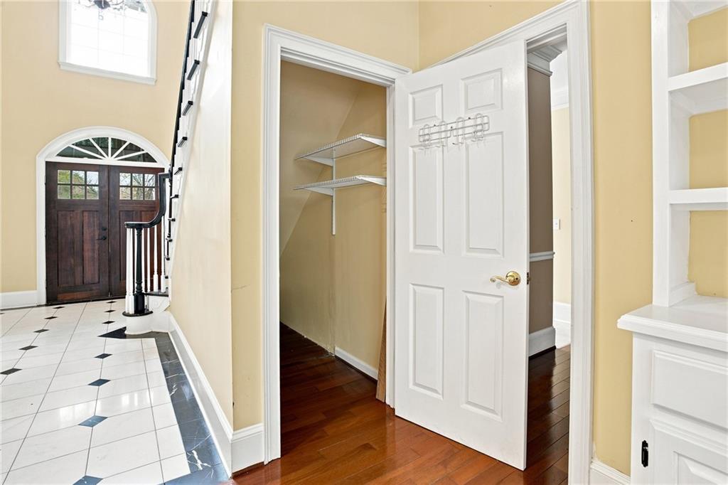 8585 Driver Circle Property Photo 17