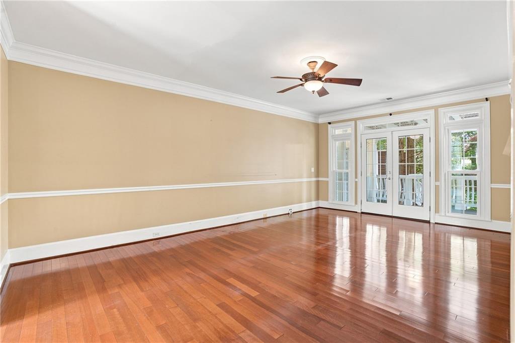 8585 Driver Circle Property Photo 18