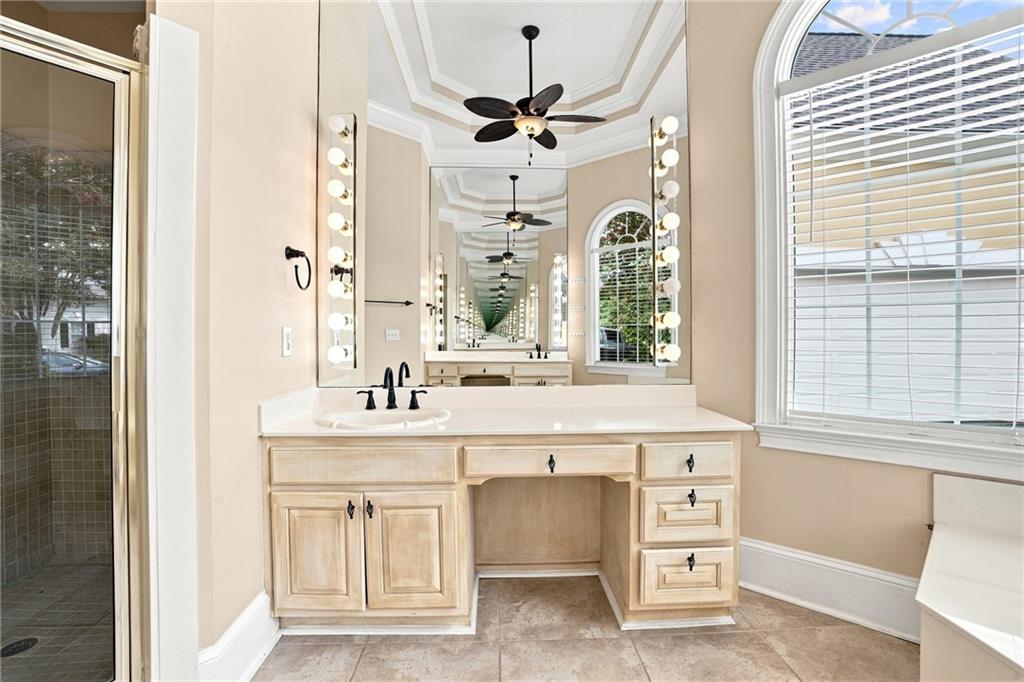 8585 Driver Circle Property Photo 27