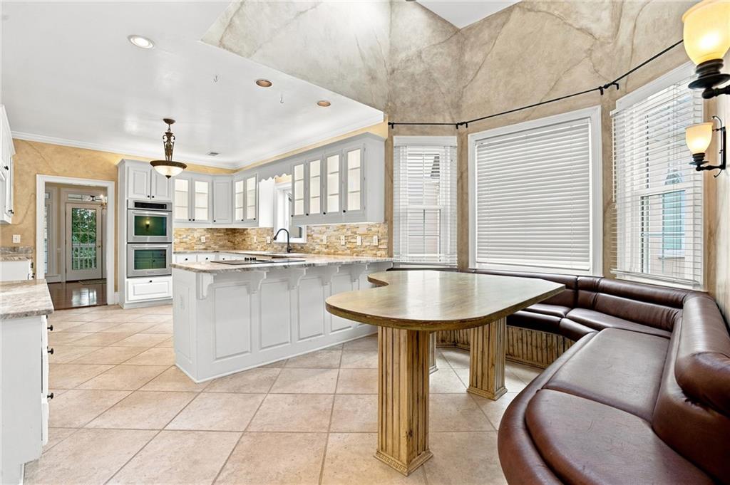 8585 Driver Circle Property Photo 30