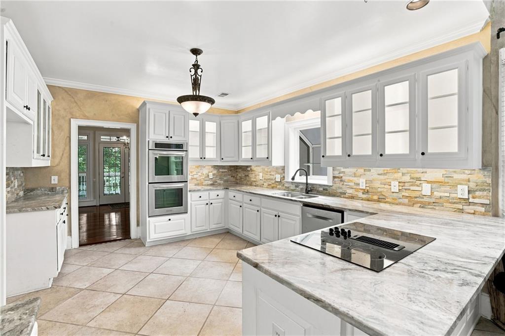 8585 Driver Circle Property Photo 33