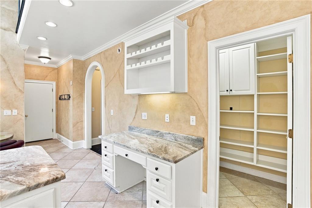 8585 Driver Circle Property Photo 38