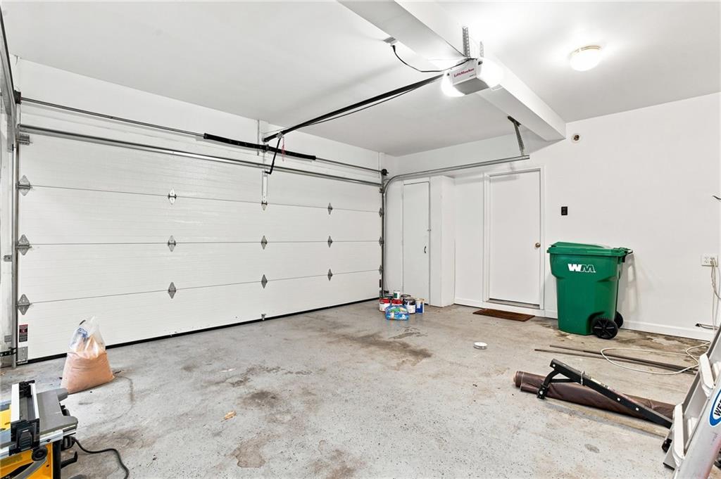 8585 Driver Circle Property Photo 64
