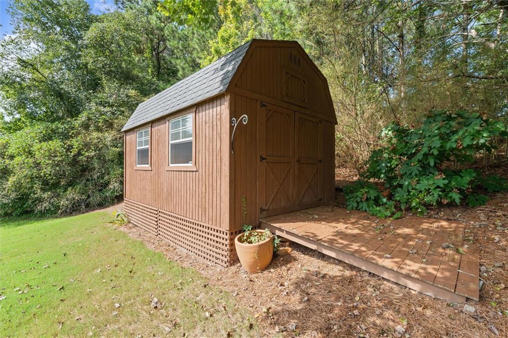 222 Meadow Run Property Photo 29