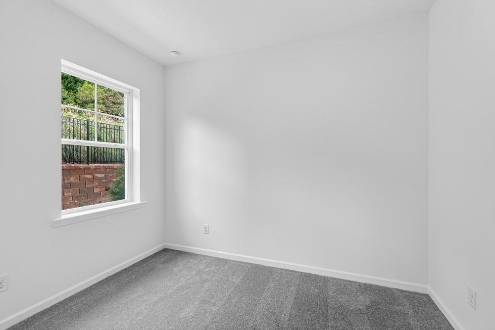 106 Epperly Way Property Photo 8
