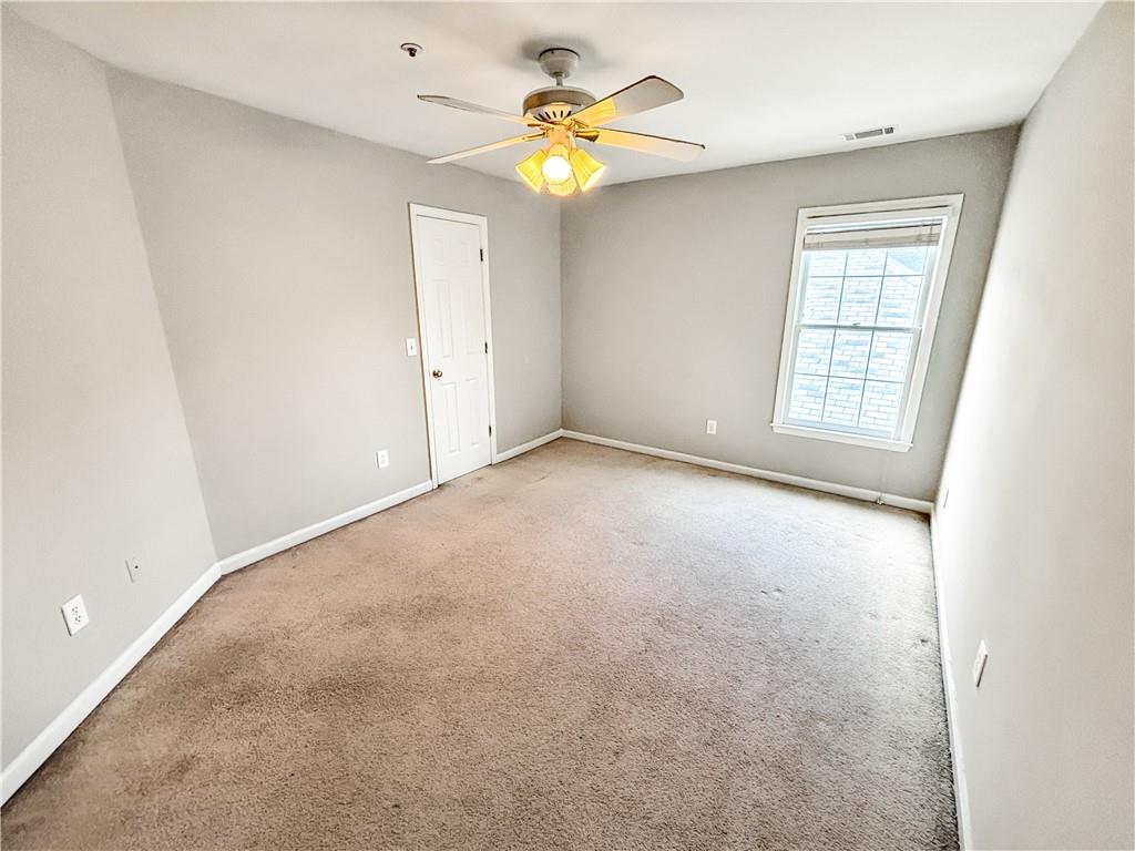 2092 Drogheda Lane Property Photo 18