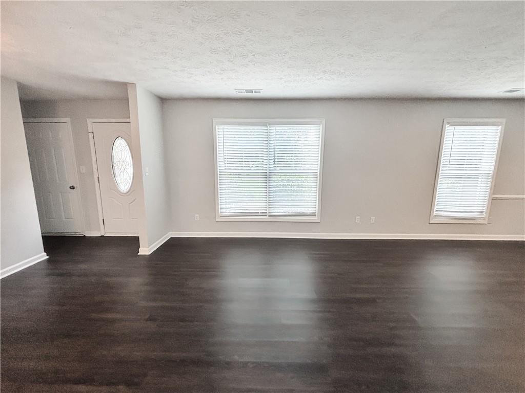 1552 Blackwell Road Property Photo 3