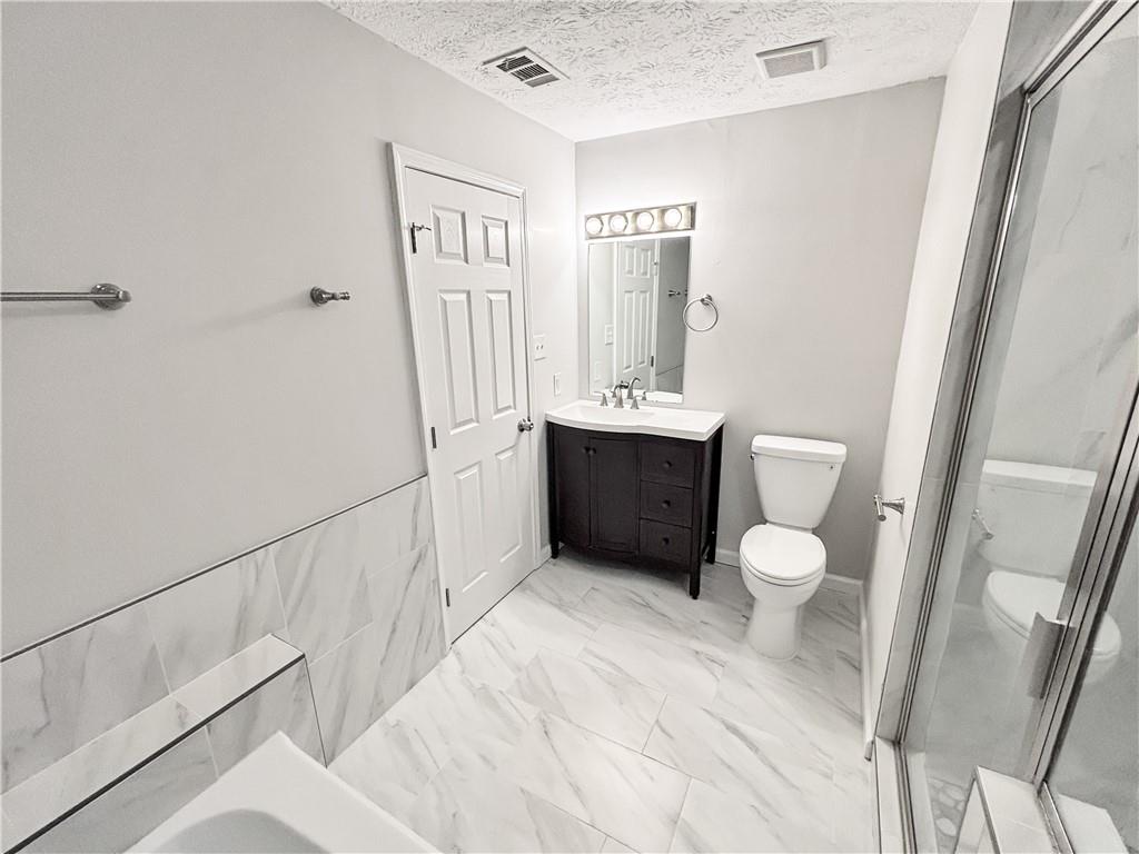 1552 Blackwell Road Property Photo 19