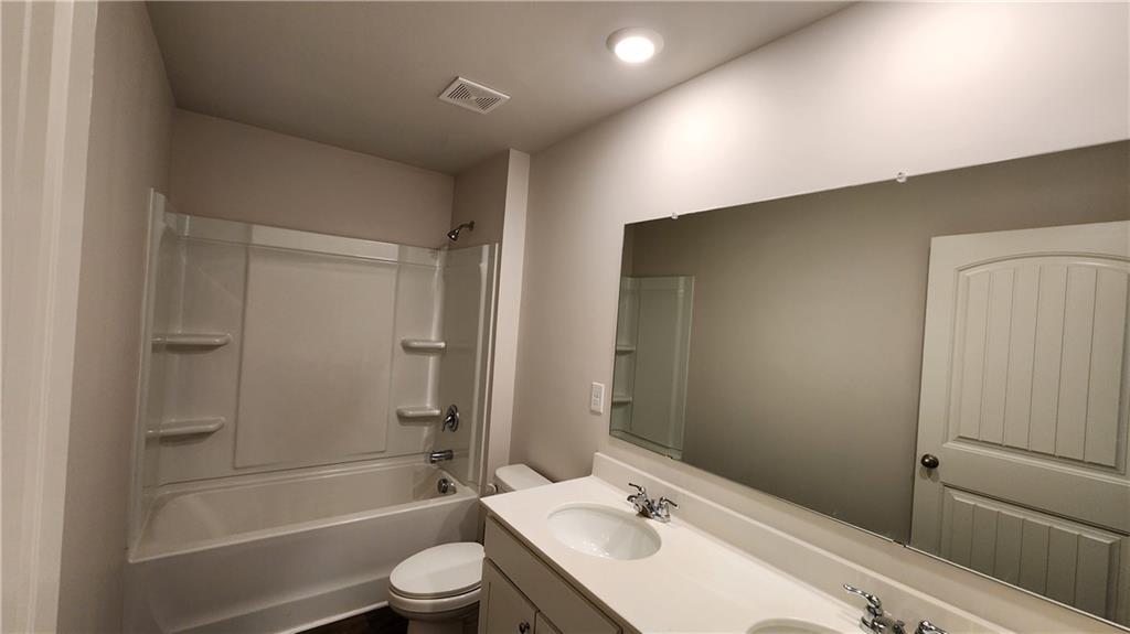 7670 Demeter Drive Property Photo 12