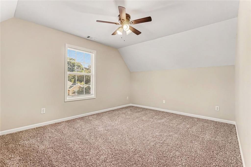 6892 Grand Hickory Drive Property Photo 8