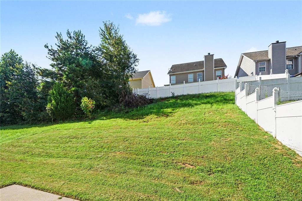 6892 Grand Hickory Drive Property Photo 13