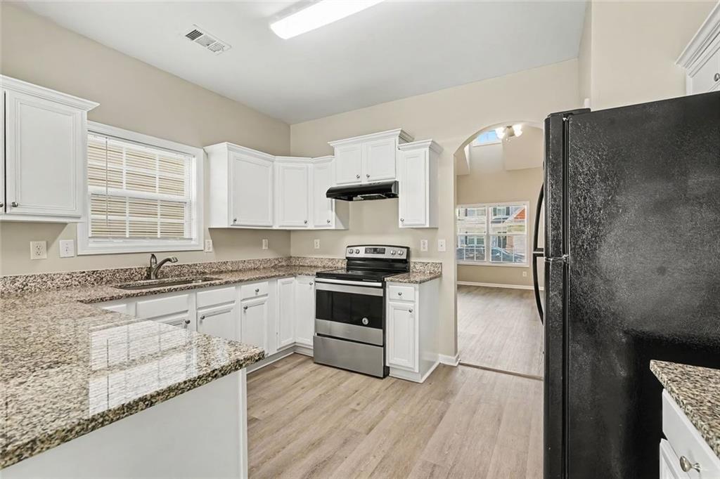6892 Grand Hickory Drive Property Photo 15