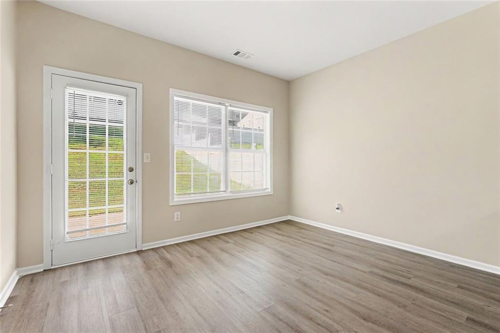 6892 Grand Hickory Drive Property Photo 16
