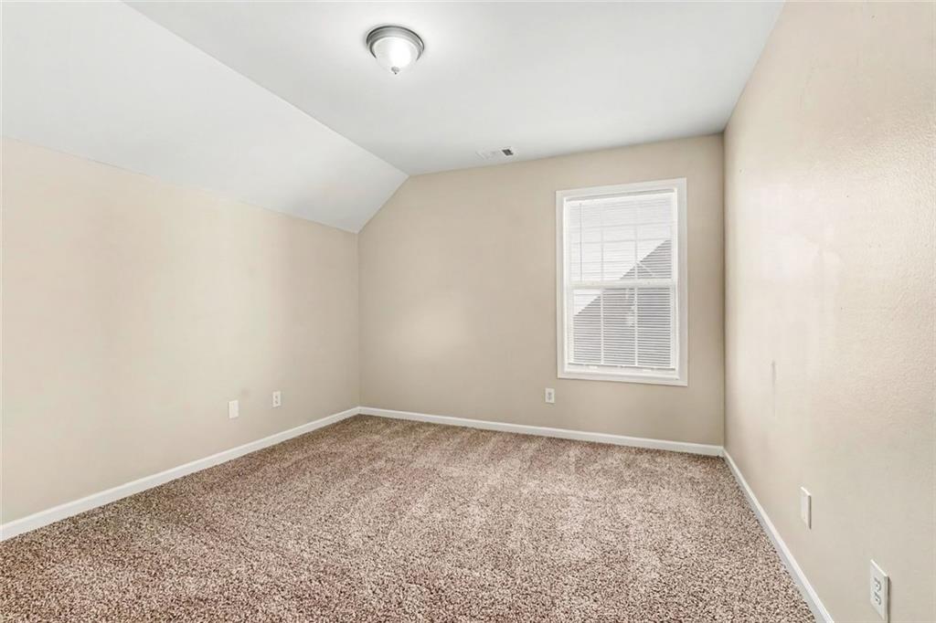 6892 Grand Hickory Drive Property Photo 18