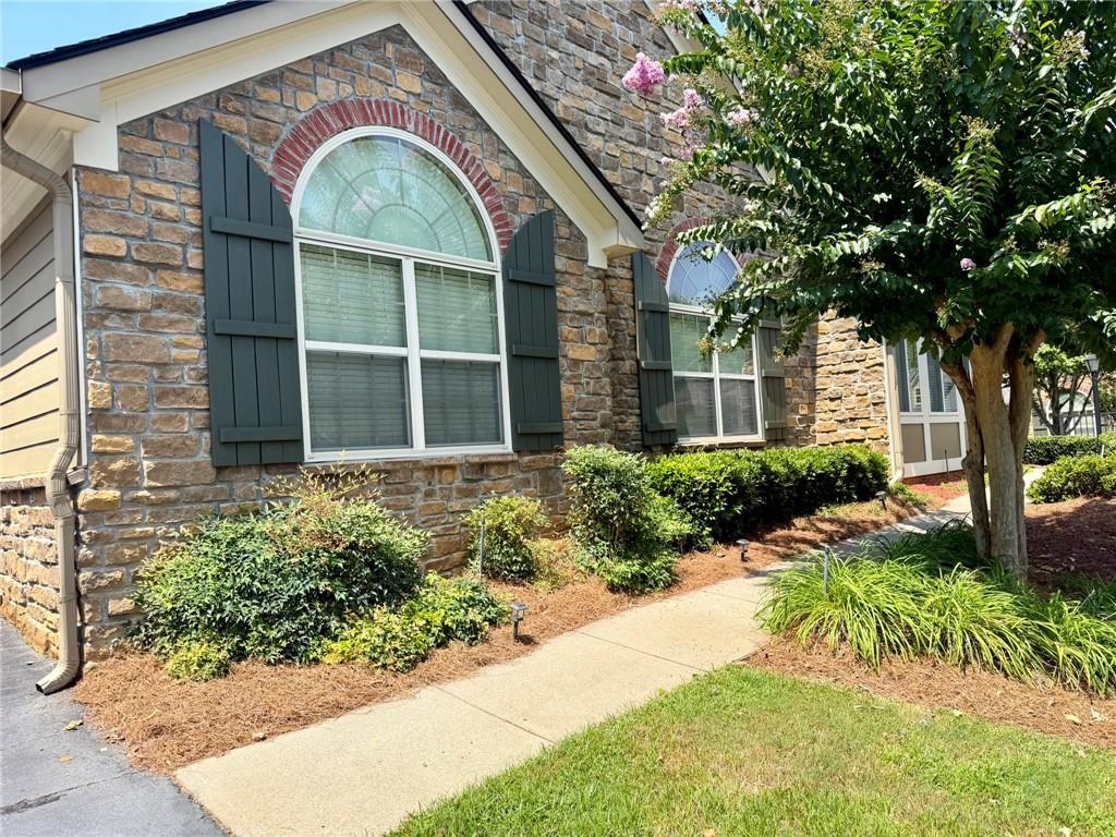 5278 Stone Village Circle Circle Nw Unit 8 Property Photo 4
