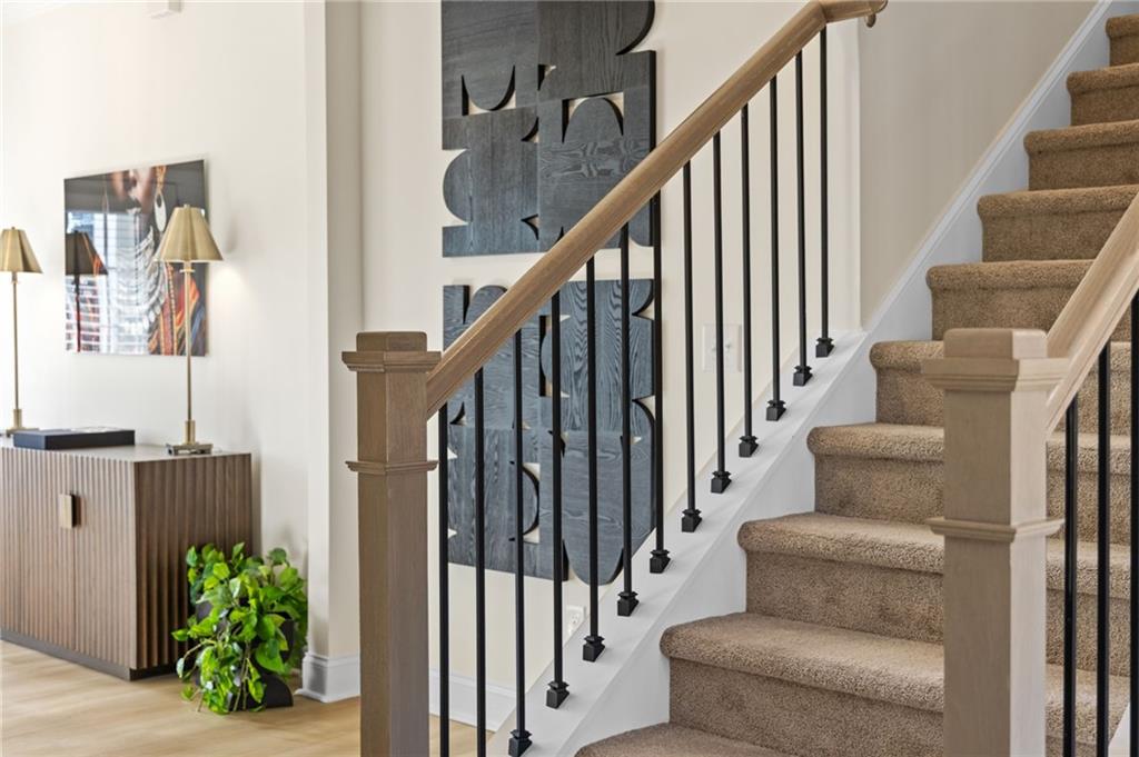 5948 Spring Way Property Photo 3