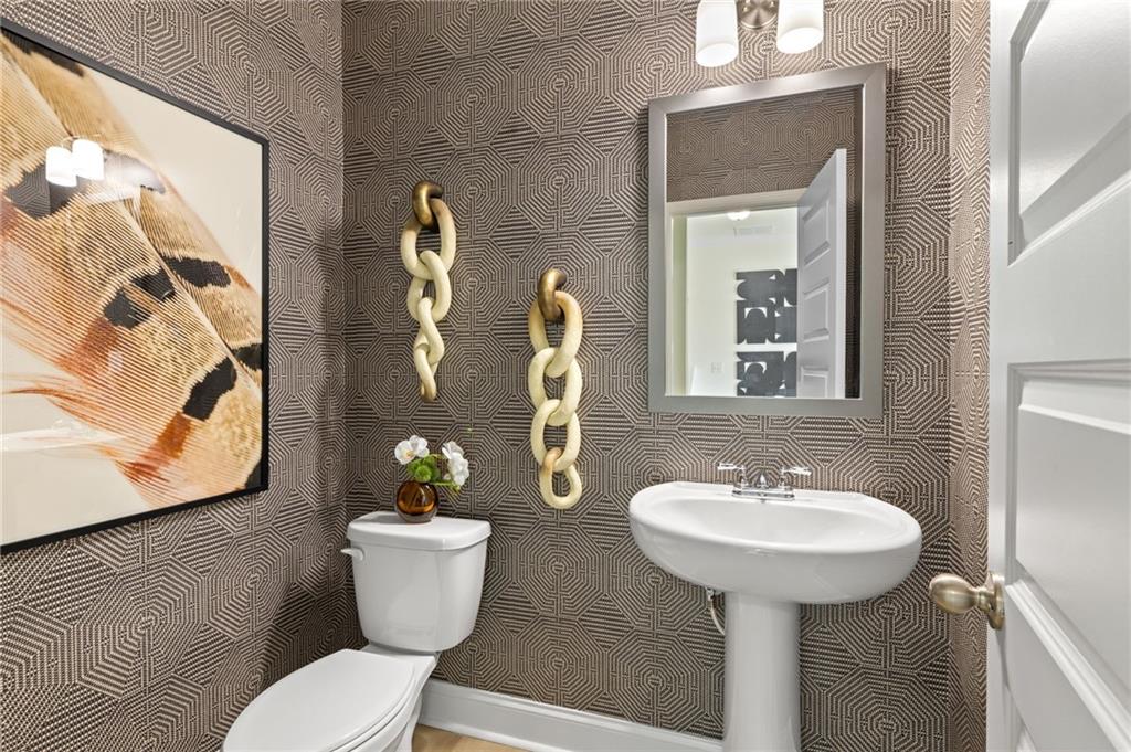 5948 Spring Way Property Photo 4