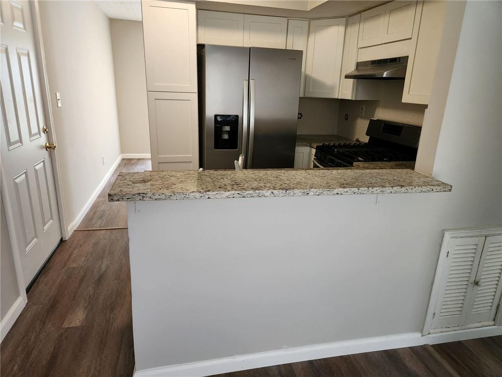 169 Governors Drive Property Photo 11