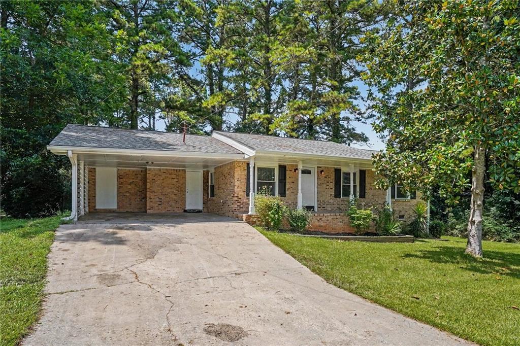 5893 Ronnie Drive Property Photo 2