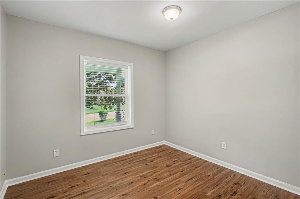 5893 Ronnie Drive Property Photo 13