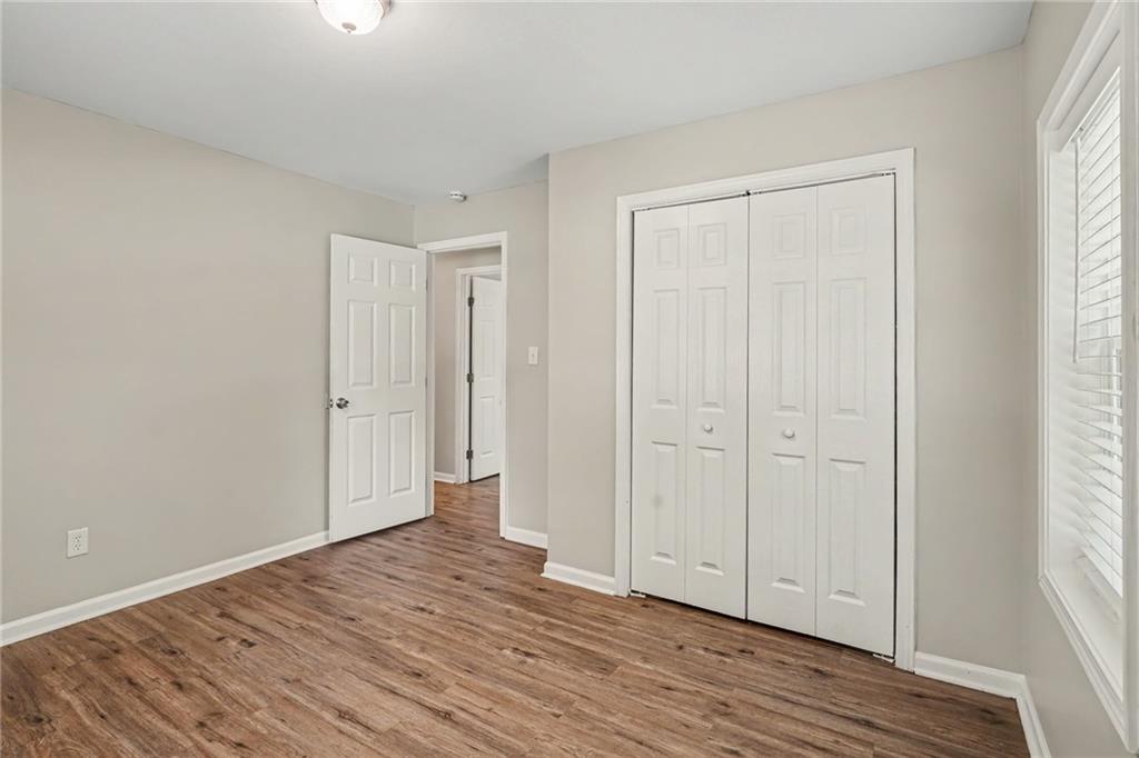 5893 Ronnie Drive Property Photo 16