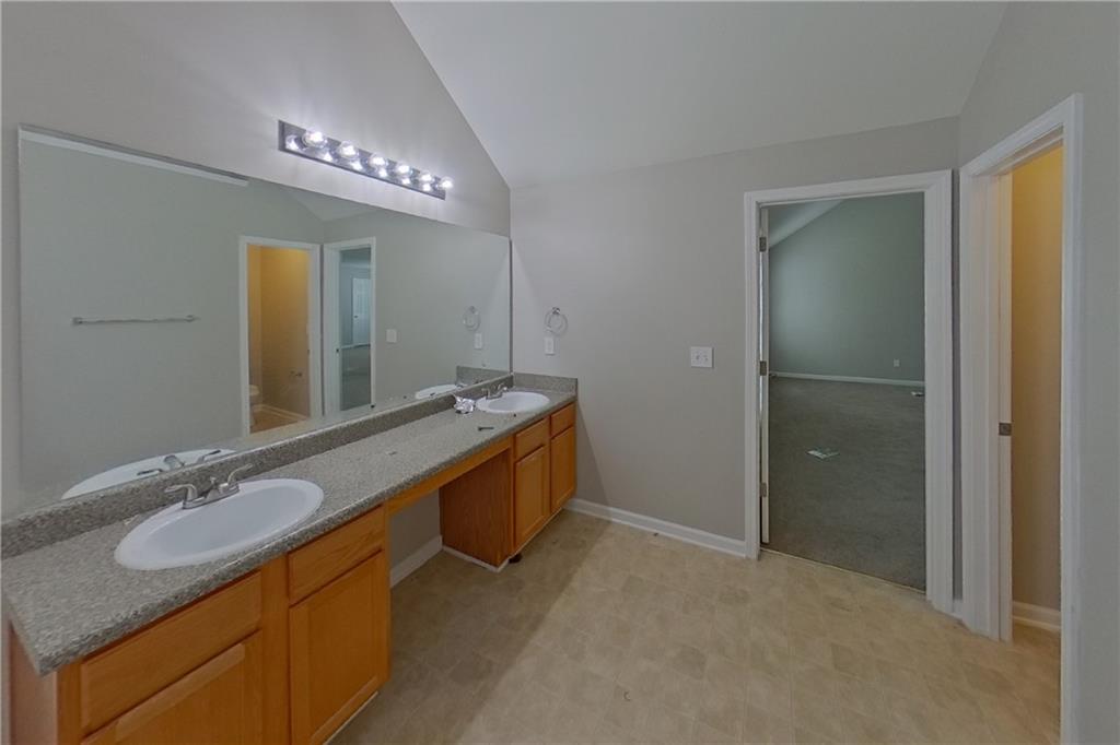 7825688 Property Photo 10