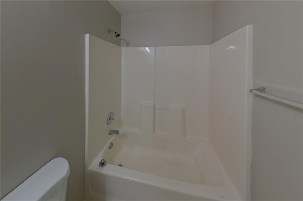7825688 Property Photo 16