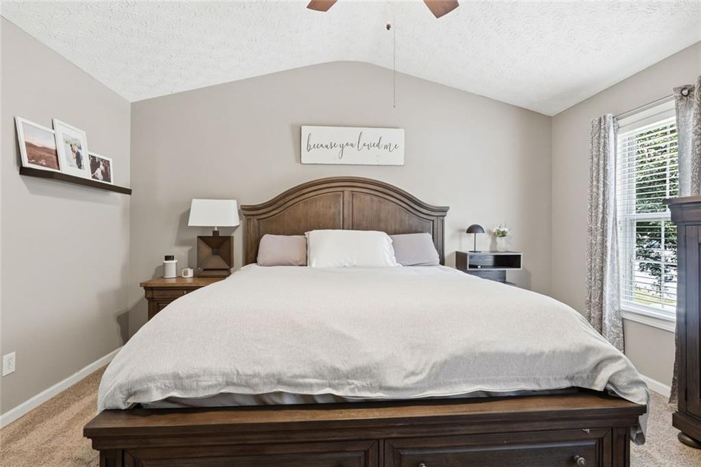 306 Chamberlyn Lane Property Photo 14
