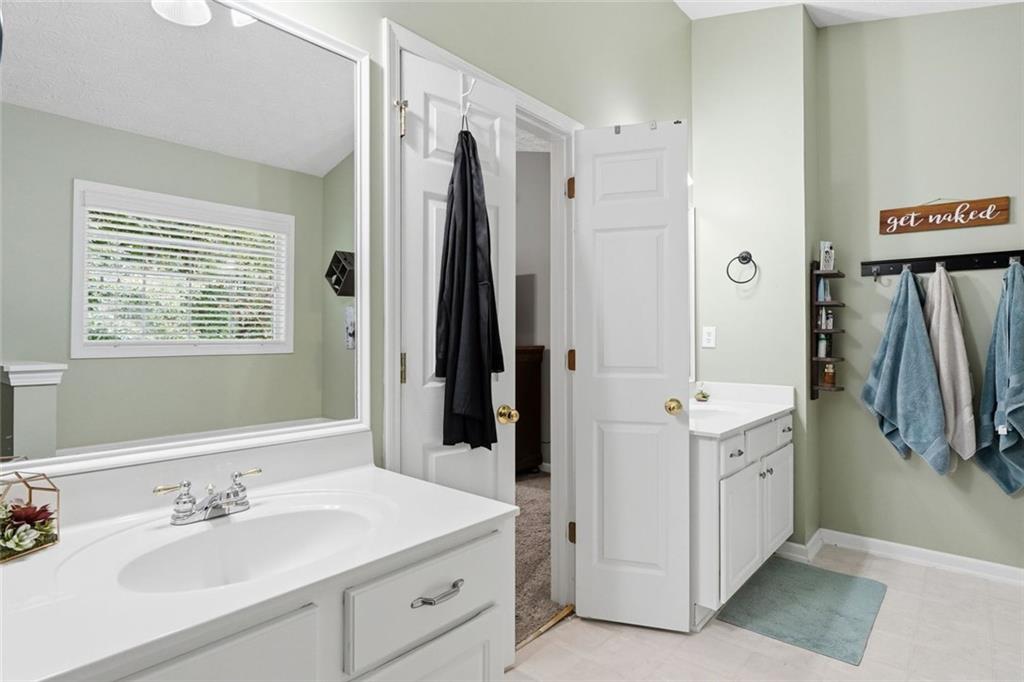 306 Chamberlyn Lane Property Photo 18