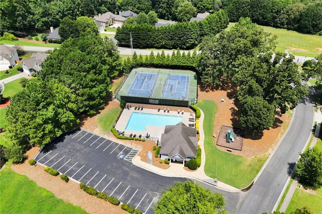 306 Chamberlyn Lane Property Photo 37