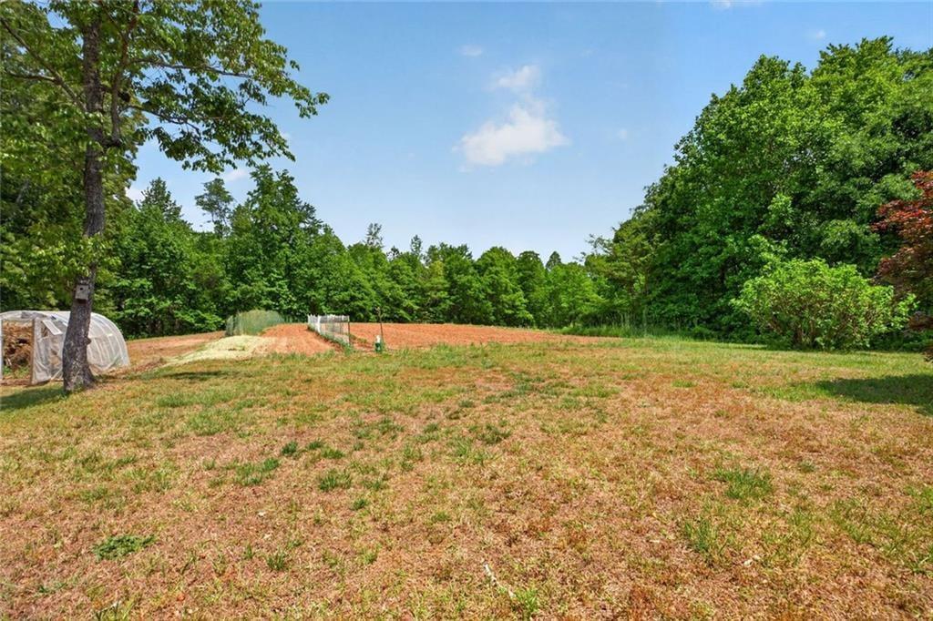 3982 Pool Road Property Photo 11